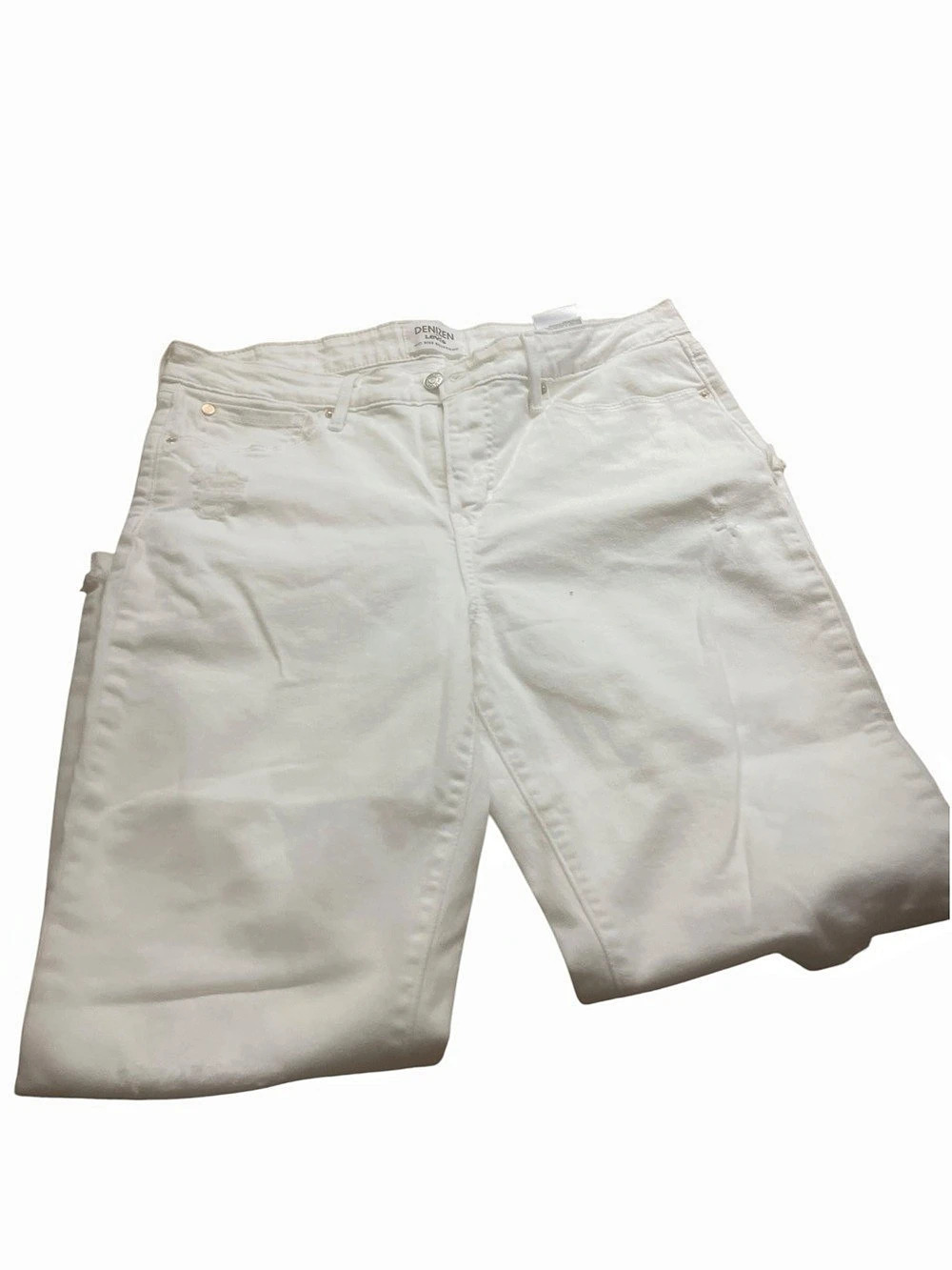 Levi’s mid rise boyfriend White Straight Leg Jeans size 14